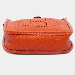مملوكة مسبقًا Hermes Orange Clemence Evelyne TPM 16