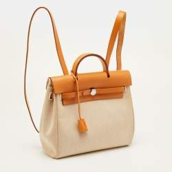 Pre Owned حقيبة ظهر هيرمس إكرو/طبيعي توليه كانفاس وجلد فاش 2 في 1