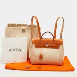 مملوكة مسبقًا Hermès Ecru/Natural Toile Canvas and Vache Leather Herbag 2-in-1 Backpack
