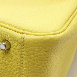 مملوكة مسبقًا Hermes Lindy Maxi Quadrille Mini Yellow Taurillon Clemence Leather Crossbody Bag