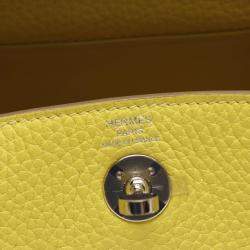 مملوكة مسبقًا Hermes Lindy Maxi Quadrille Mini Yellow Taurillon Clemence Leather Crossbody Bag