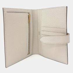 مملوكة مسبقًا Hermes White Leather Bean Half Wallet