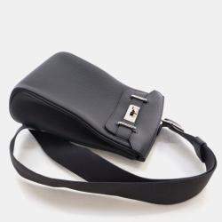 مملوكة مسبقًا حقيبة هيرمس بلوم توغو حصان دوس PM