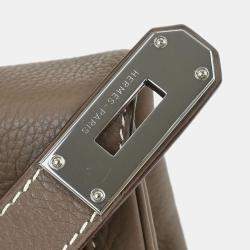 مملوكة مسبقًا Hermes Etoupe Gray Taurillon Clemence Shoulder Kelly Handbag