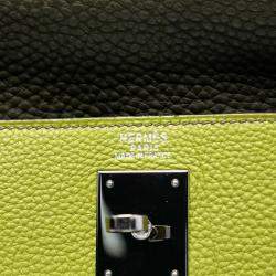 مملوكة مسبقًا حقيبة هيرمس 'كيلي رتورني 32' بثلاثة ألوان جلد توغو أخضر أنيس، أخضر زيتوني وذهبي