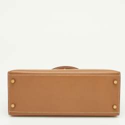 مملوكة مسبقًا Hermes Kelly Sellier 28 Gold Epsom Leather Gold Finish Top Handle Bag