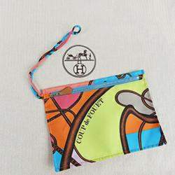 مملوكة مسبقًا Hermes Brown Orange Silk and Barenia Coup de Fouet Silky City 38