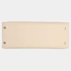 مملوكة مسبقًا حقيبة هيرمس كيلي سيلير إبسوم جلد أبيض الطباشير 2021 28