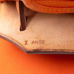 مملوكة مسبقًا Hermes Brown Orange Toile Herbag Zip 31