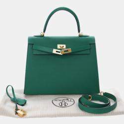 مملوكة مسبقًا Hermes Green Epsom Kelly II Sellier 25