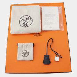 مملوكة مسبقًا Hermes Birkin Blue Nuit Togo Leather Size 30