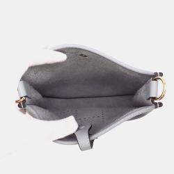 مملوكة مسبقًا Hermes Evelyne Short Grey Pantan Taurillon Clemence Size Tpm