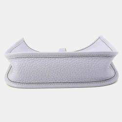 مملوكة مسبقًا Hermes Evelyne Short Grey Pantan Taurillon Clemence Size Tpm