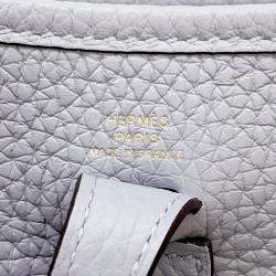 مملوكة مسبقًا Hermes Evelyne Short Grey Pantan Taurillon Clemence Size Tpm