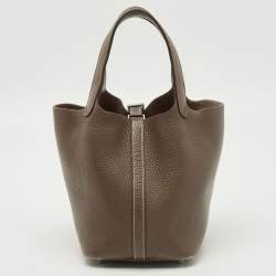 مملوكة مسبقًا حقيبة هيرمس بيكوتين لوك 18 جلد انكري توغو أزرق/أزرق داكن