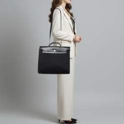 مملوكة مسبقًا Hermes Herbag 39 Black Toile Canvas and Vache Hunter Top Handle Bag