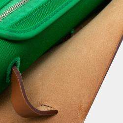 مملوكة مسبقًا Hermes Brown Green Toile Herbag Zip 31