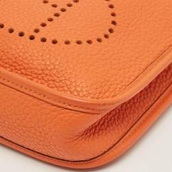 Pre Owned حقيبة هيرمس إيفلين TPM  جلد تشوكيليت كليمنس