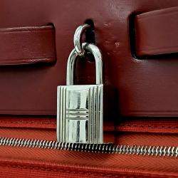 مملوكة مسبقًا Hermes Red Canvas and Leather NEW ZIP Herbag Small