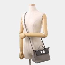 Pre Owned حقيبة هيرمس 24/24 فان كاترى جلد سويفت إيفركولور جري ميير/أسود حجم ميني