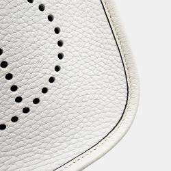 مملوكة مسبقًا Hermes Evelyne New White Taurillon Clemence Size Tpm