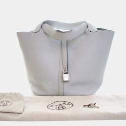 مملوكة مسبقًا Hermes Picotin 22 Bleu Pale Togo Calfskin Leather Shoulder Bag