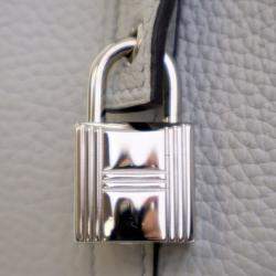 مملوكة مسبقًا Hermes Picotin 22 Bleu Pale Togo Calfskin Leather Shoulder Bag