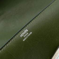 Pre Owned Hermes Green Tadelakt Egee Clutch
