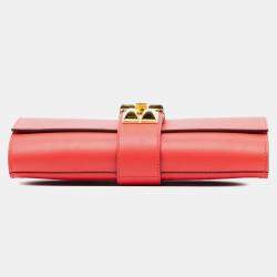 مملوكة مسبقًا Hermes Red Tadelakt Medor Clutch 23