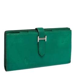 Pre Owned Hermes Menthe Chevre Leather Bearn Gusset Wallet