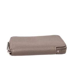 مملوكة مسبقًا Hermes Taupe Epsom Leather Zip Around Compact Wallet