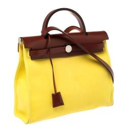 Pre Owned Hermes Lime/Rouge Canvas and Leather Herbag Zip 31 Bag