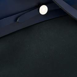 مملوكة مسبقًا Hermes Bleu Saphir/Vert Cypres Canvas and Leather Herbag Zip 39 Bag