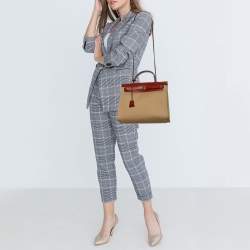 مملوكة مسبقًا Hermes Toile Trench Vache Hunter Leather Herbag Zip 31 Bag