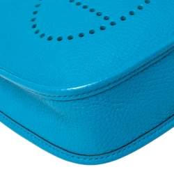 Pre Owned  حقيبة هيرمس إيفيلين جلد توغو أزرق زنجباري TPM