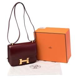 Pre Owned Hermés Rouge H Veau Monsieur Leather Gold Plated Constance 18 Bag