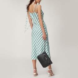 Pre Owned Hermes Black Epsom Leather Kelly Depeches 25 Pouch