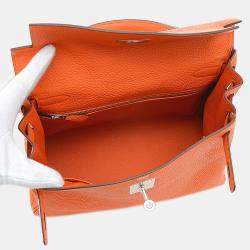 مملوكة مسبقًا Hermes Kelly 28 Inner Stitch Taurillon Fu Orange R Engraved Handbag