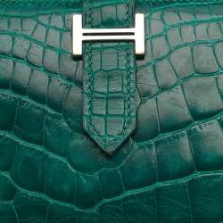 Pre Owned Hermes Vert Emeraude Shiny Alligator Leather Bearn Wallet