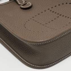 Pre Owned Hermès Etoupe Taurillon Clemence Leather Evelyne TPM 16 Bag