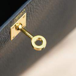 Hermes Black Togo Leather Gold Hardware Kelly 25 Bag 