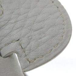 Pre Owned Hermes White Clemence Leather Evelyne Shoulder Bag