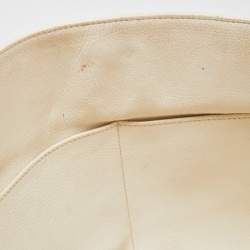 Hermès Blanc  Taurillon Clemence Leather Palladium Finish Kelly Retourne 35 Bag