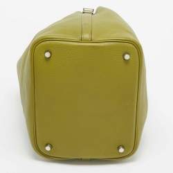Pre Owned Hermes Vert Chartreuse Taurillon Clemence Leather Picotin 22 Bag
