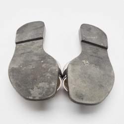 مملوكة مسبقًا Hermes Black Leather Oran Flat Sandals Size 37.5