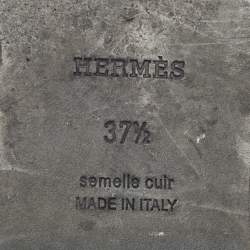 مملوكة مسبقًا Hermes Black Leather Oran Flat Sandals Size 37.5