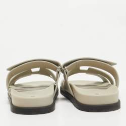 مملوكة مسبقًا Hermes Grey Leather Chypre Flats 39