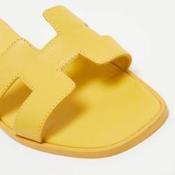 Pre Owned Hermes Yellow Leather Oran Flat Slides Size 36