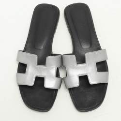 Hermes Silver Leather Oran Flat Slides Size 38.5