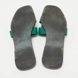 Pre Owned Hermes Green Leather Oran Flat Slides Size 35.5